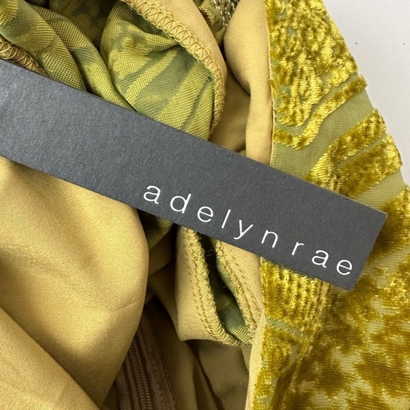 Adelyn Rae Willow Velvet Burnout Open Back Jumpsuit Size XS NWT - Picture 5 of 13